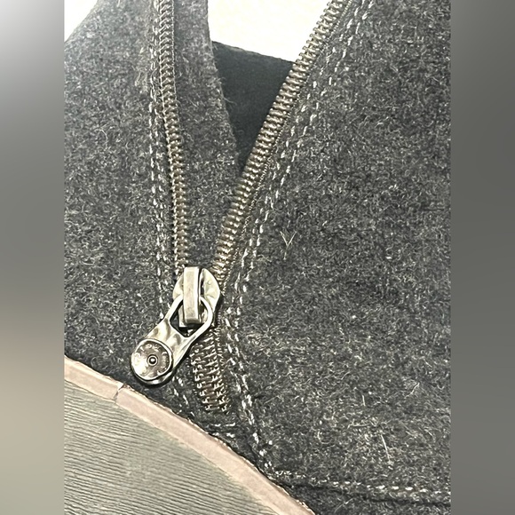 Blowfish Dark Gray Ankle Boots with Zipper and Buckle Detail Women’s Size 6 - Picture 7 of 12